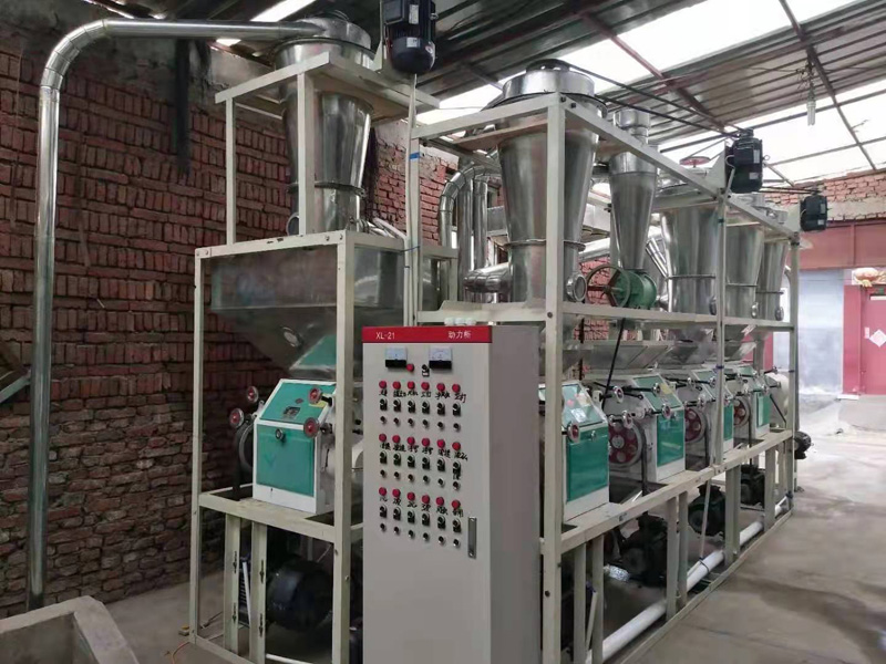 小型面粉機(jī)在使用時(shí)需要注意什么問題？