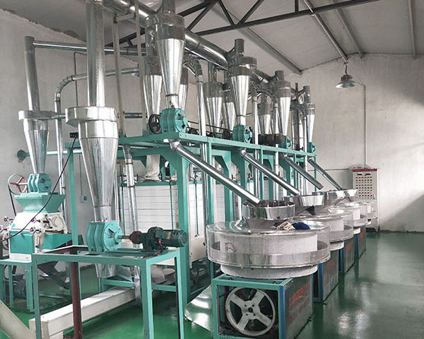 全自動石磨面粉機常見的問題，在您操作之前了解多少呢?石磨面粉機廠家鑫峰面粉機械廠為您講述