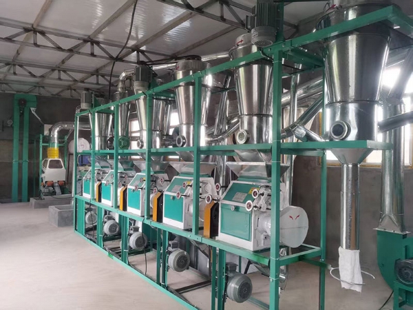 大型面粉加工設(shè)備廠家銷(xiāo)售為您介紹春季面粉機(jī)的使用注意事項(xiàng)